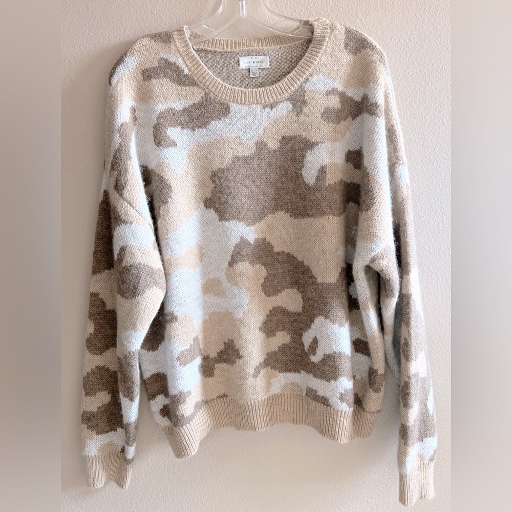 Lucky crewneck chamo sweater